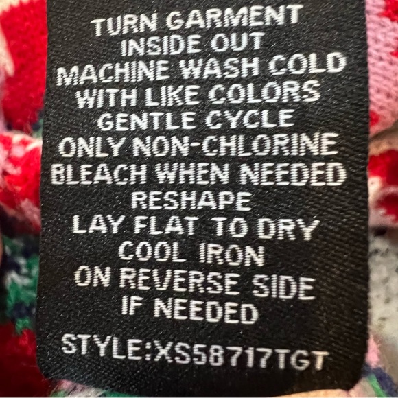 33 DEGREES Holiday Argyle Sweater Size XS X-Small High Neck Cropped Soft Fuzzy - Picture 9 of 11